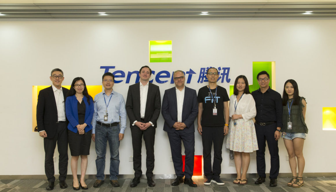 Tencent-and-Wirecard-representatives-was-taken-on-the-occasion-of-the-signing-of-the-partnership-agreement.jpg